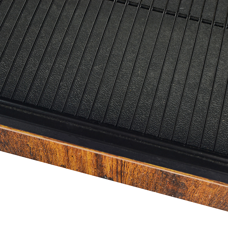 Cage per cani in metallo in stile mobili in legno interno Cage per cani in metallo in stile mobili in legno interno